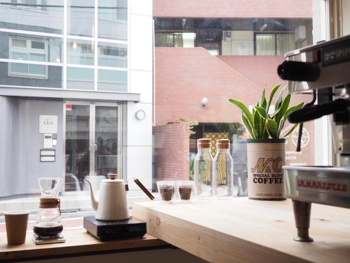 Almond Hostel & Cafe Shibuya Tōkyō Extérieur photo